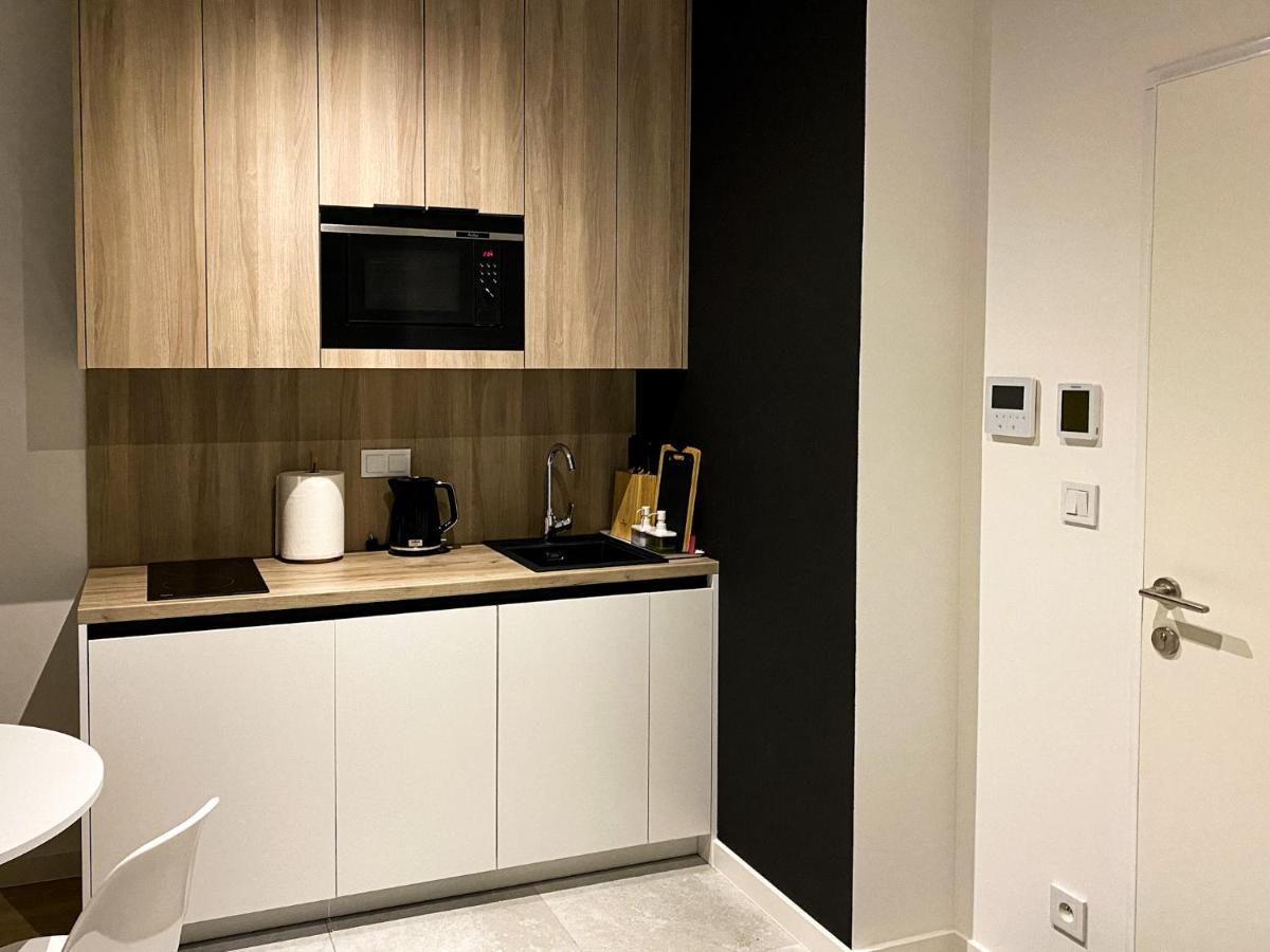 O! Shellter Apartment Luxury By Oskar Рогово Екстериор снимка